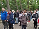 Pielgrzymka do Lasek, zwiedzamy cmentarz zakładowy.