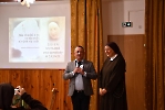 Świetlica Domu Nadziei, spotkanie pt. Nie chodzi o to co się robi, ale jak się robi. Przy mikrofonie Pan Tomasz i Siostra Lidia.