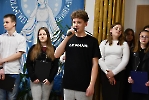 Wizyta Uczniów ze Szkoły Podstawowej im. Kardynała Stefana Wyszyńskiego w Kraśniczynie - montaż słowno-muzyczny pt. ''Ocalić od zapomnienia''