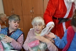 Wizyta Świętego Mikołaja w Domu Nadziei